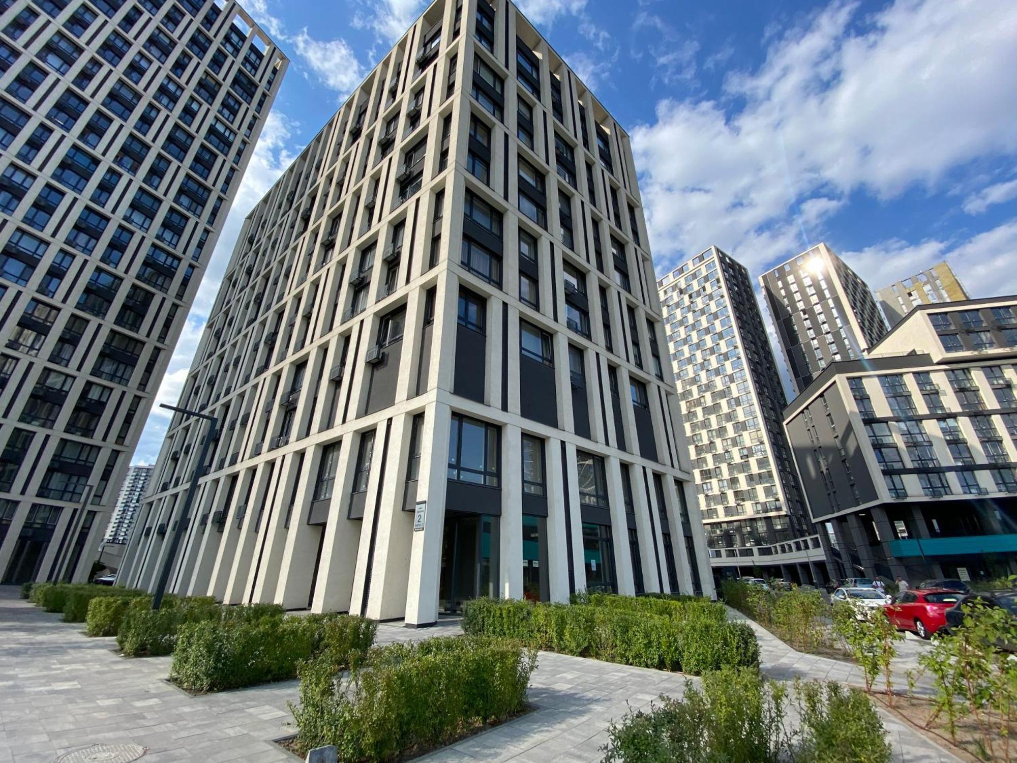Апартаменти З Неймовірною Ванною Kyiv Exterior photo